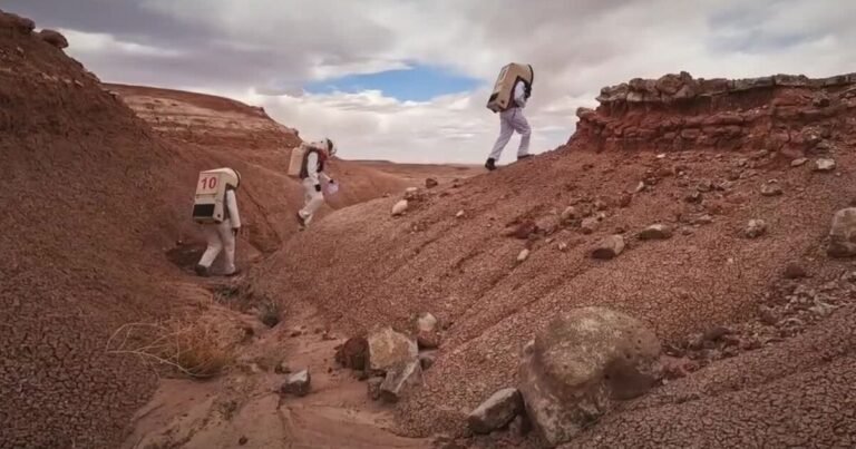 A look inside — and outside — the Mars Desert