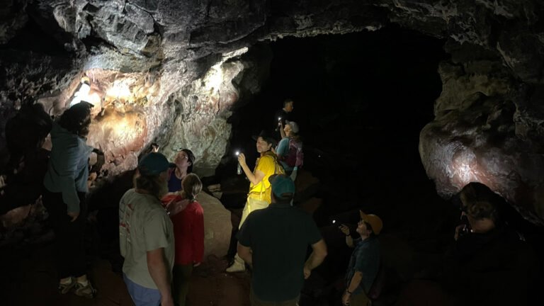 Scientists gather to discuss Kīlauea